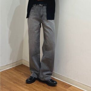 UNIQLO wide jeans